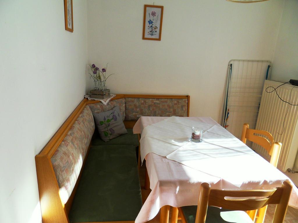 Haus Waldblick Apartment Weissensee Exterior photo